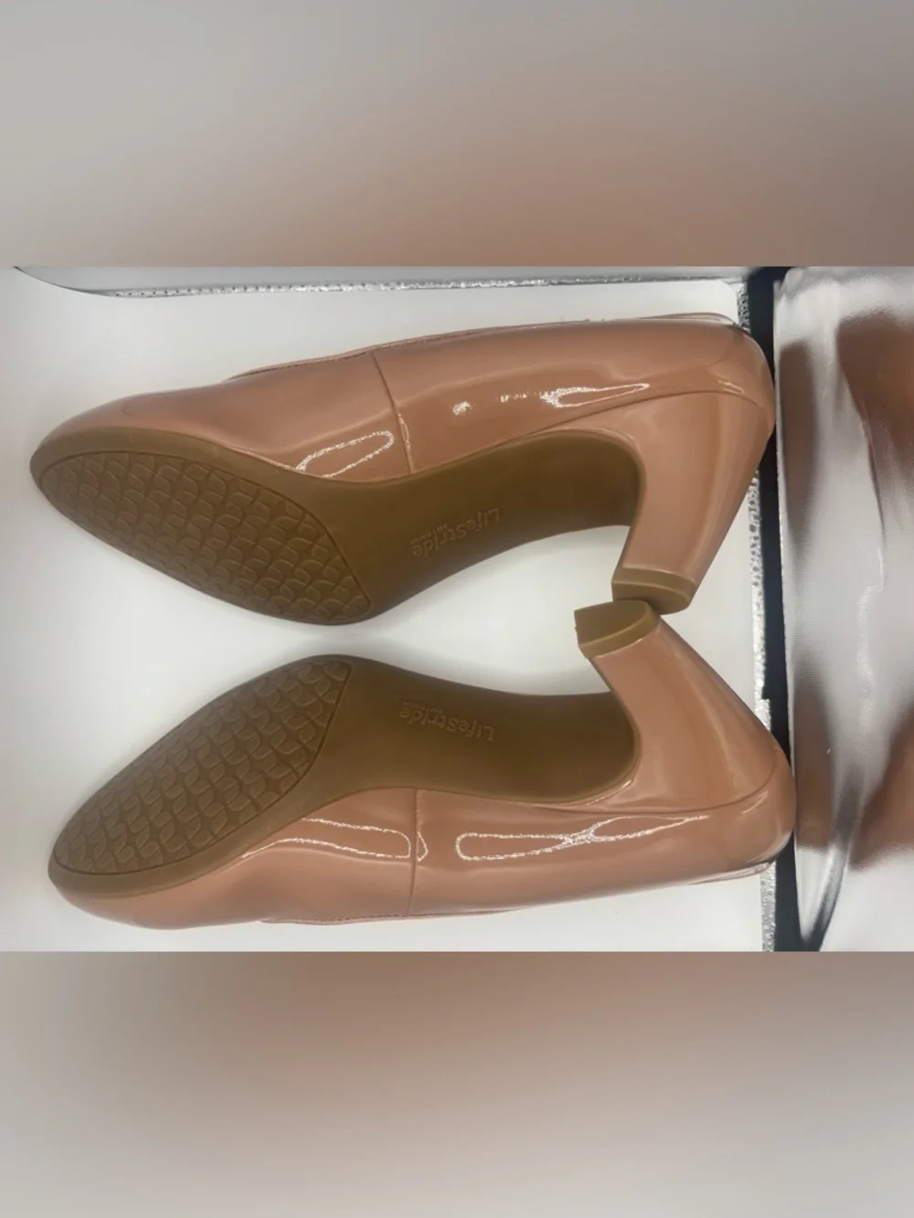 Life Stride Glossy Nude Patent Pump